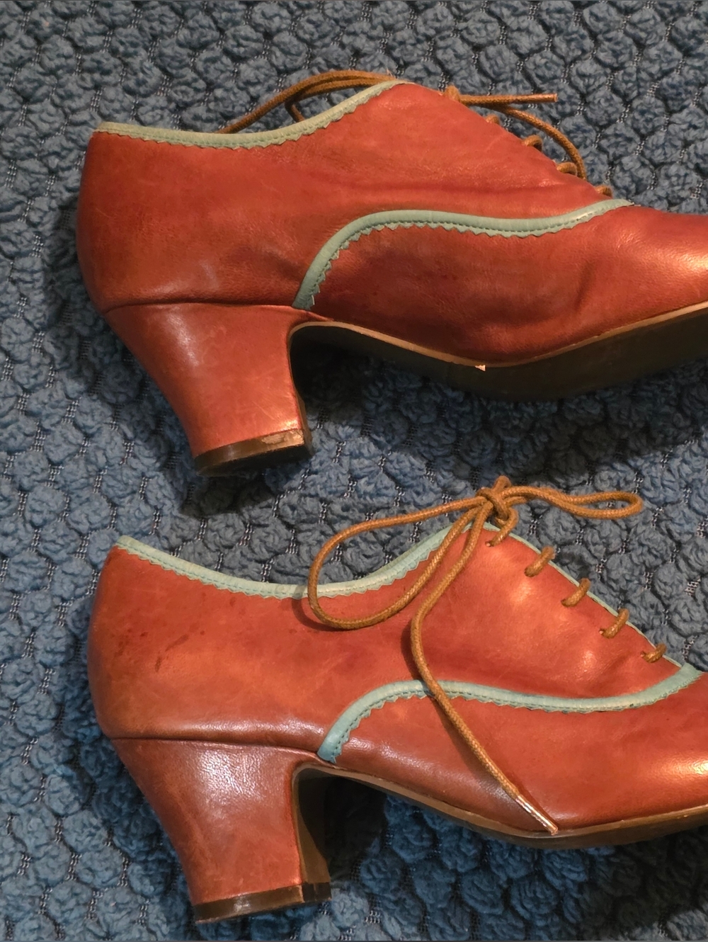 Miz Mooz Triumph Retro Cuban Heel Lace-Up Oxford Heels Size 7.5 Brown & Blue - Picture 2 of 10